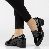 Černé kožené polobotky na podpatku Filippo DP8245/26 BK