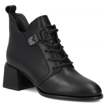 Černé kožené kotníkové boty Filippo DBT8130/26 BK