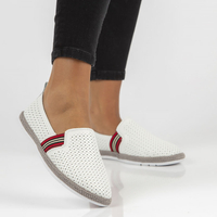 Bílé kožené polobotky Filippo DP2309/21 WH