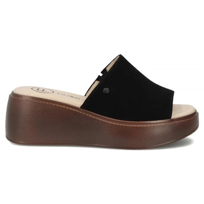 Černé kožené pantofle Filippo DK7798/26 BK