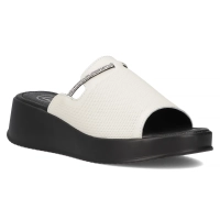 Bílé kožené pantofle Filippo DK6067/24 WH