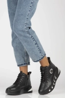 Černě kožené boty Filippo DBT4214/24 BK WH
