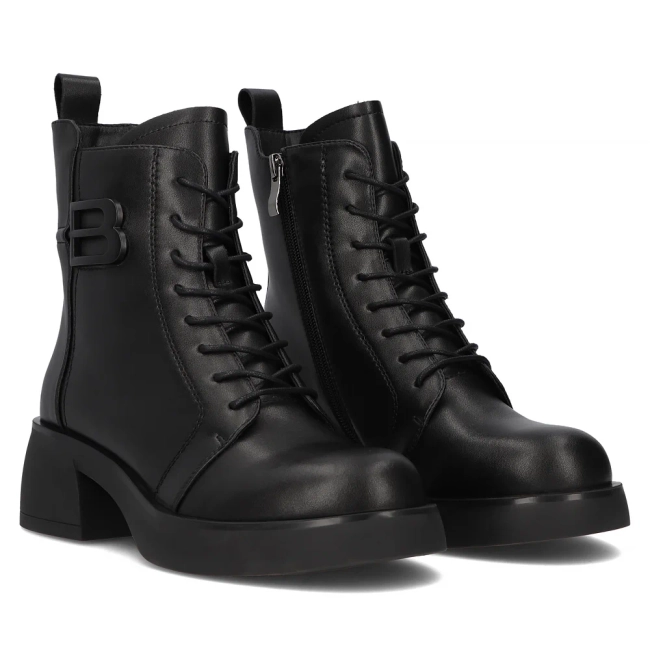 Černé kožené kotníkové boty Filippo DBT6550/24 BK
