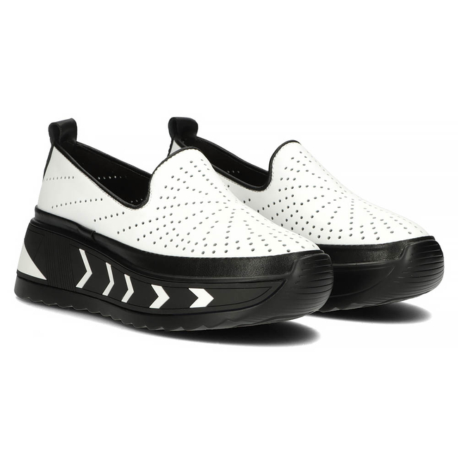 Bílé kožené polobotky Filippo DP4302/22 WH