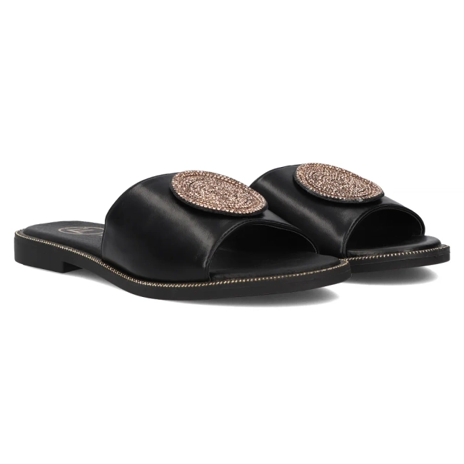 Černé pantofle Filippo DK6217/24 BK
