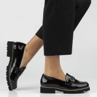 Černé kožené polobotky Filippo DP7654/26 BK L