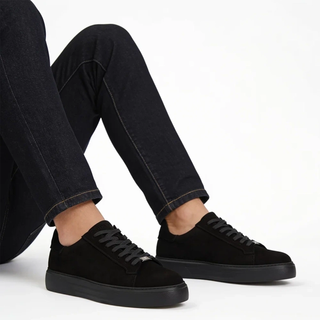 Černé kožené tenisky Filippo MP8277/26 BK